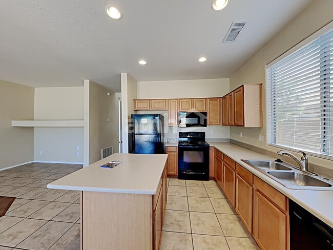 Photo - 17514 W Ocotillo Ave