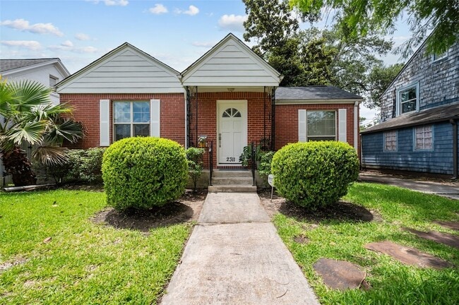 Building Photo - 2311 Addison Rd