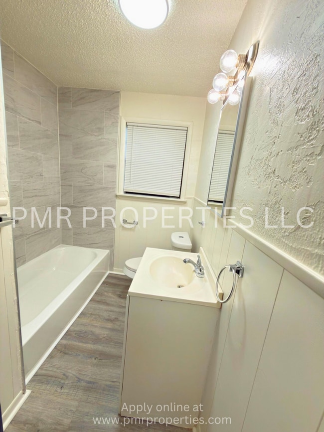 Photo - 2 Bedrooms/1 Bathroom House
