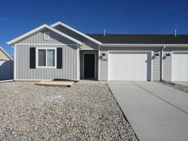 Building Photo - 3 Bed - 2 Bath -Newer Construction Single ... Rental