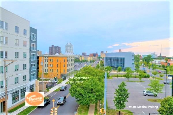 1003 E Fayette