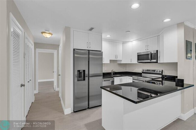 Photo - 6319 Bay Club Dr Condo Unit 1