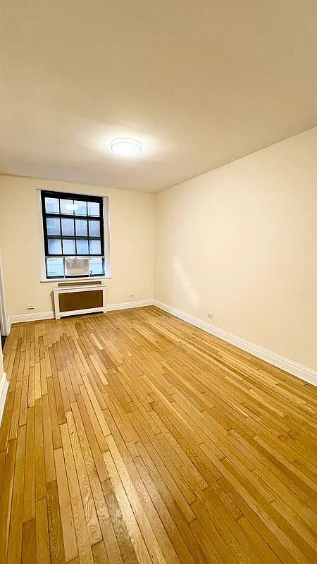 Photo - 107 E 63rd St Unit #3A