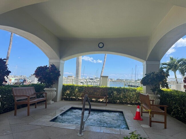 Photo - 356 Moorings Dr