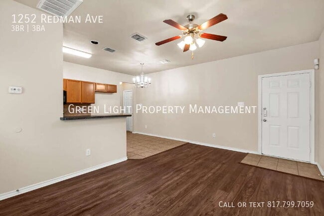 Photo - 1252 Redman Ave
