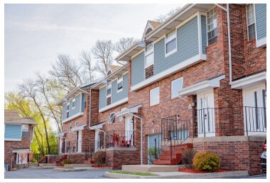 Apple Valley Apartments And Townhomes For Rent In Menomonee Falls Wi Forrent Com