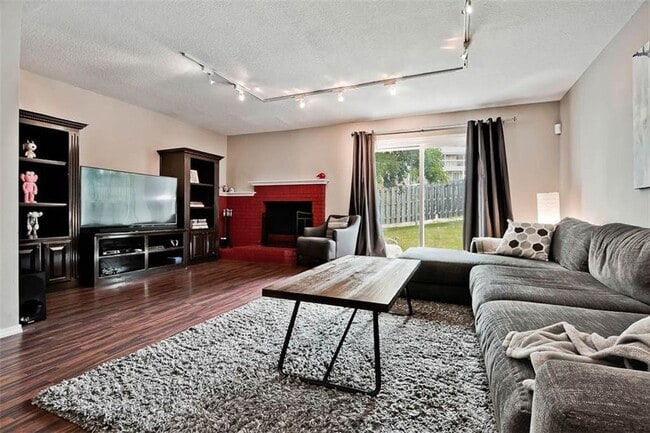Photo - 2404 N Bronze Tree Dr