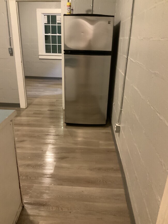 Photo - 131 E Main St