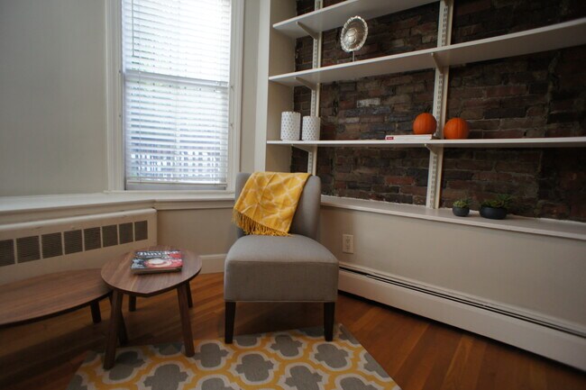 Photo - 65 Dartmouth St Unit #1