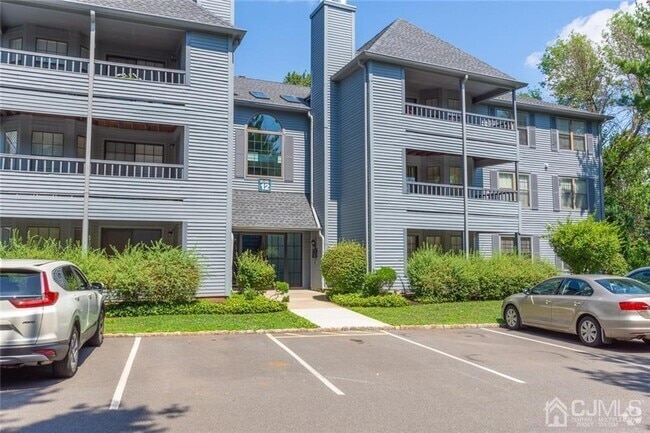 Building Photo - 1204 Woodhaven Dr Rental