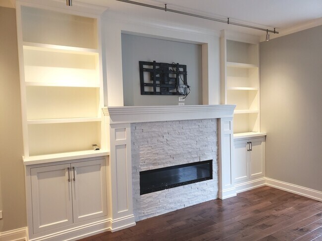 Photo - 21 W Chestnut St Unidad 906