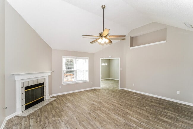 Photo - 2827 Fletcher View Dr