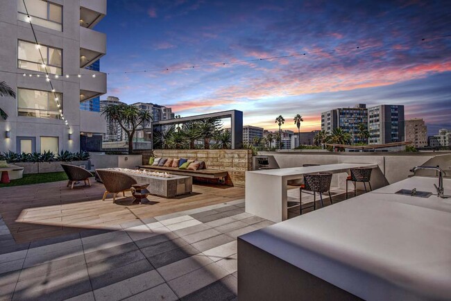 Photo - The Alamitos Apartments