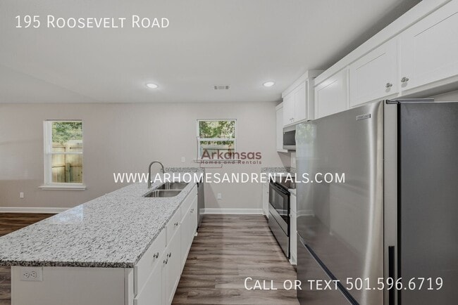 195 Roosevelt Rd