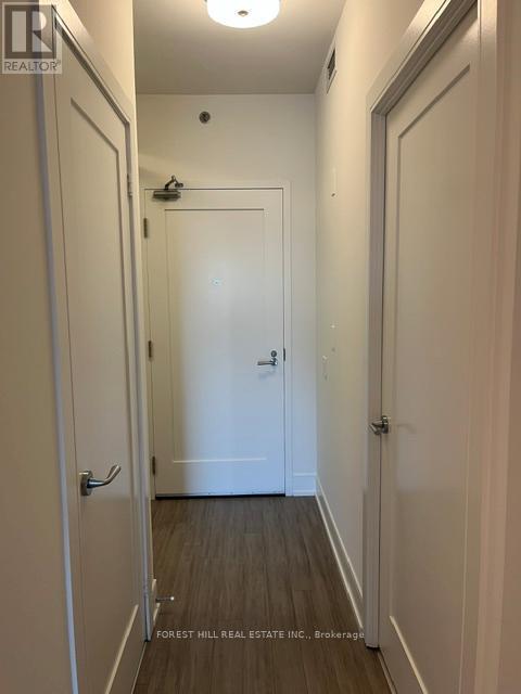 Photo - 310 Tweedsmuir Ave