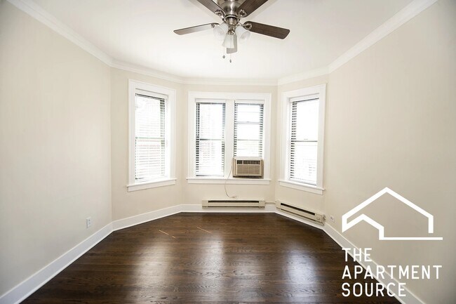 Photo - 3845 N Greenview Ave Unit 1N