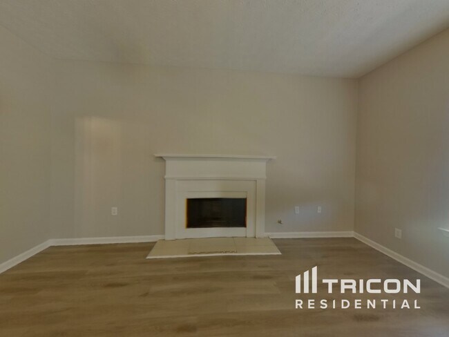 Photo - 40 Hazelhurst Dr