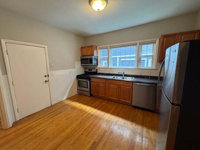 19 Tufts St Unit 2