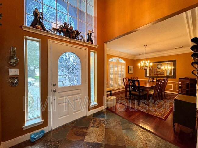 Photo - 9303 Bent Spur Ln