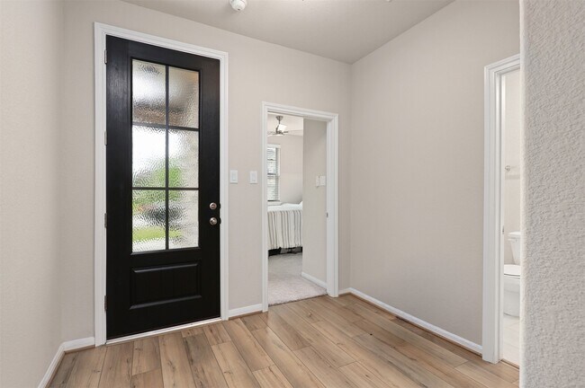 Photo - 14314 Lunan Dr