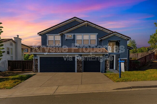 Photo - 35 Goldfinch Dr House