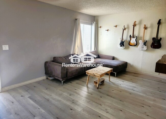 Photo - 6020 Carmen Blvd