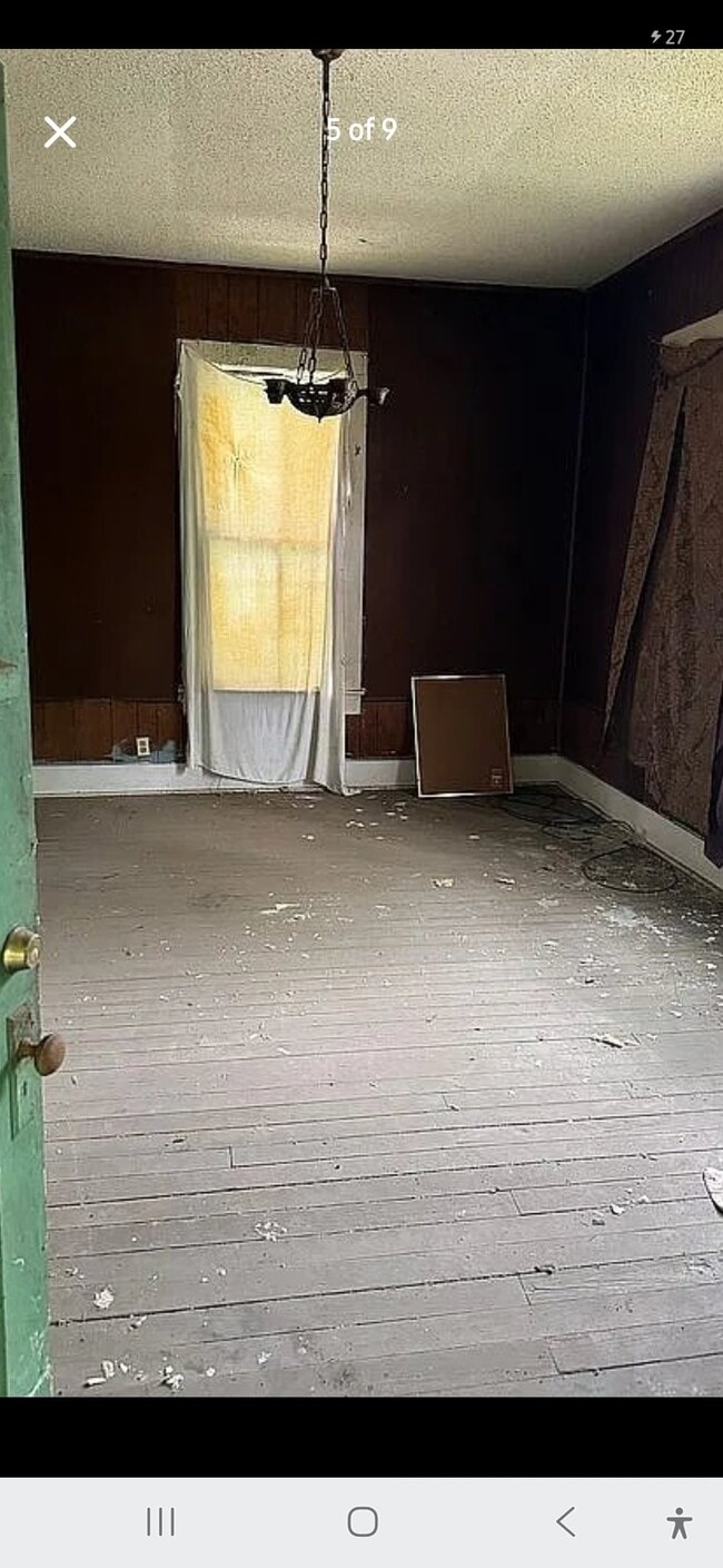 Photo - 1523 13th St N