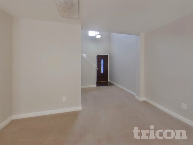 Photo - 506 Glencroft Dr