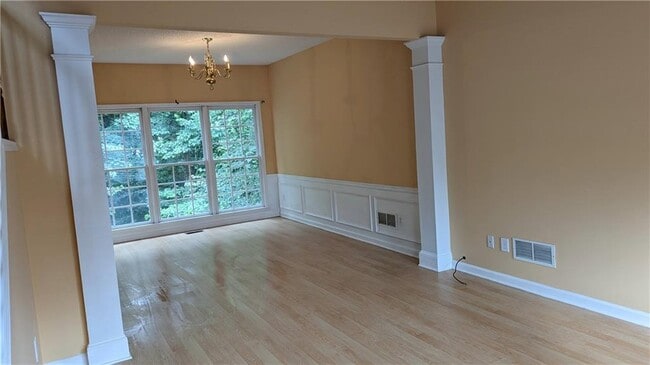 Photo - 11125 Glenbarr Dr