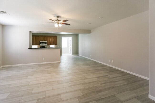 Photo - 5439 W Fetlock Trail