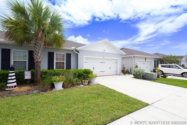 Photo - 818 Persimmon Pl