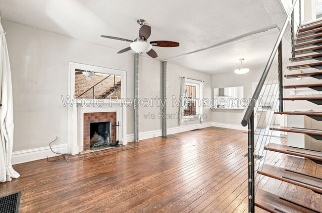Photo - 2046 N Ogden St