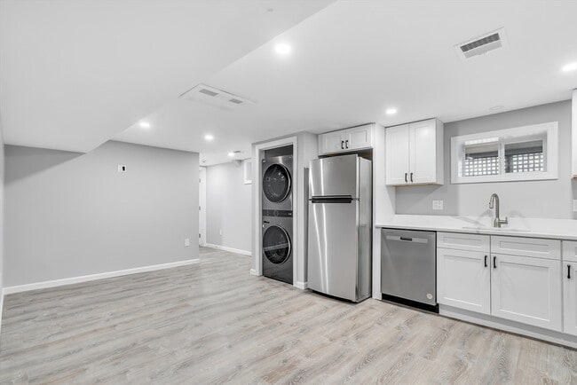 Photo - 5 Nickerson Rd Unit B