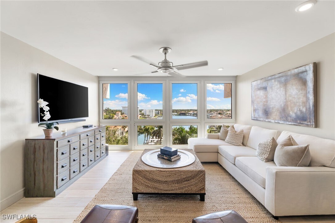 Photo - 4031 Gulf Shore Blvd N Unidad 7D Rental