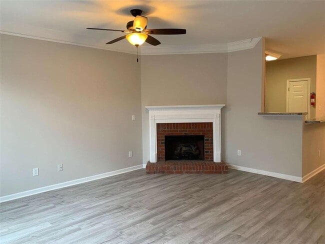 Photo - 1743 Heights Cir