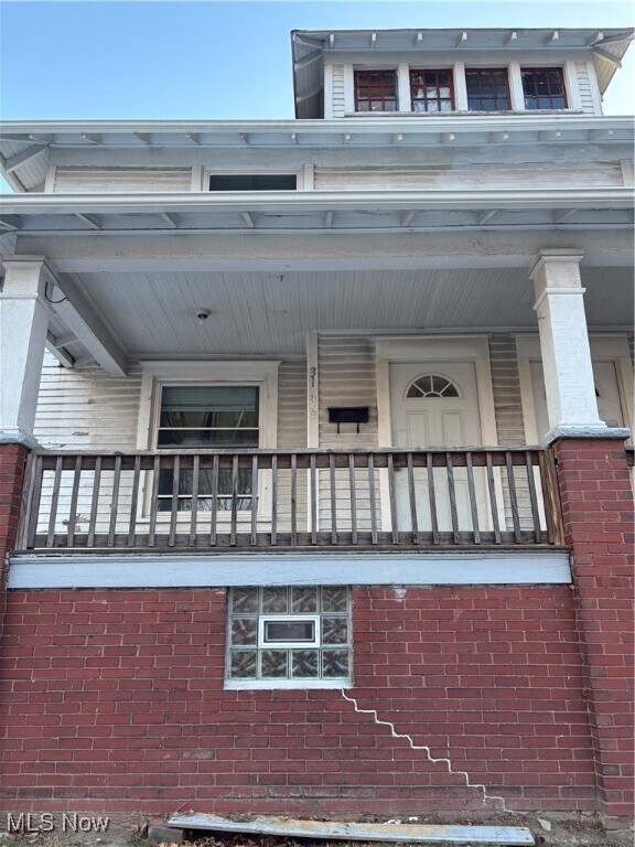 Photo - 317 E High St