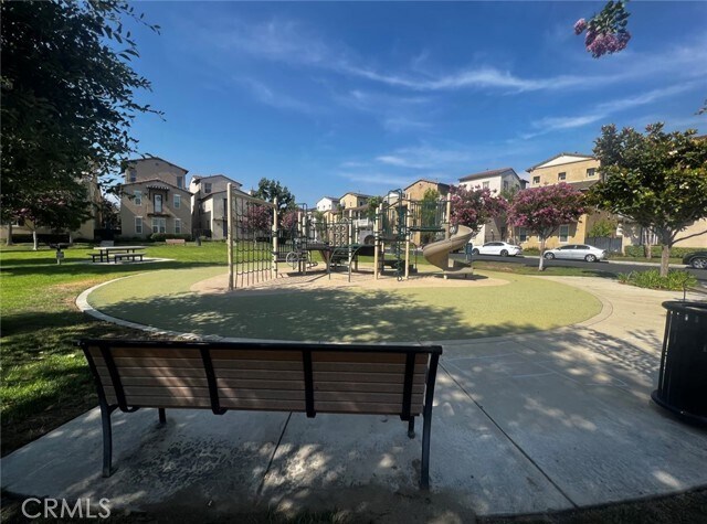 Photo - 10400 Via Palma