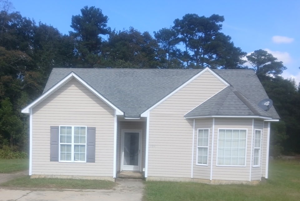 Photo - 301 Archer Dr