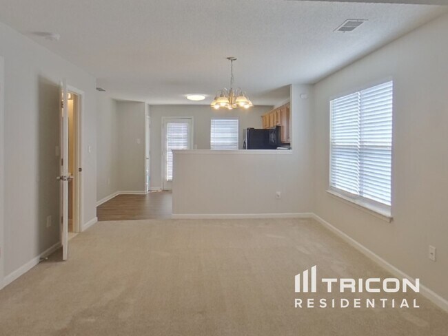 Photo - 104 Rampart St