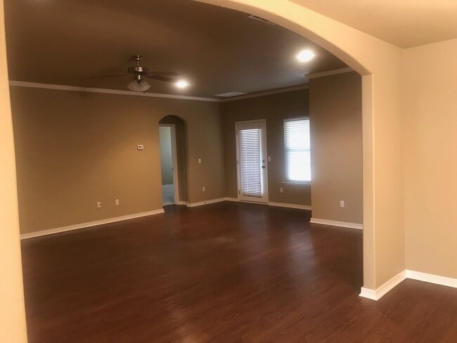 Photo - 7408 Topeka Dr