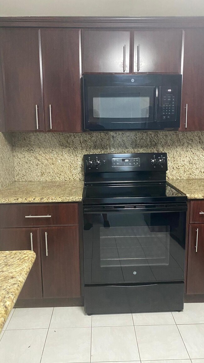 Photo - 400 Kings Point Dr Unit 1018