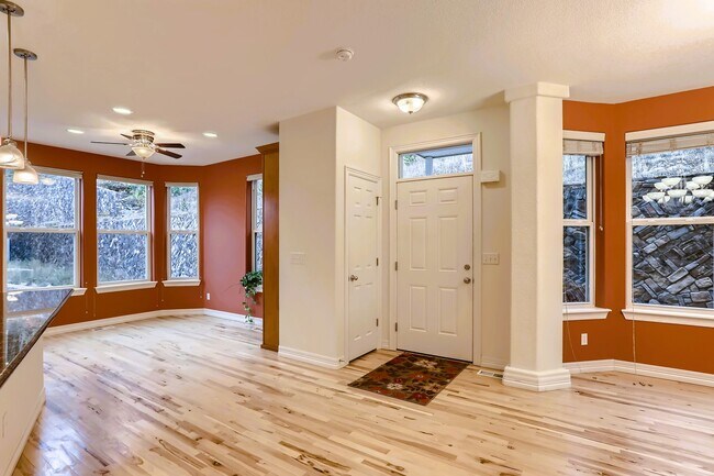 736 Martin Dr