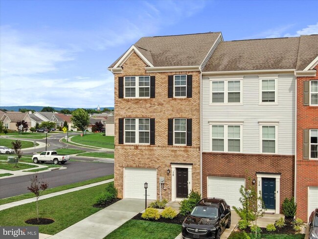 Photo - 78 Stratton Dr Townhome