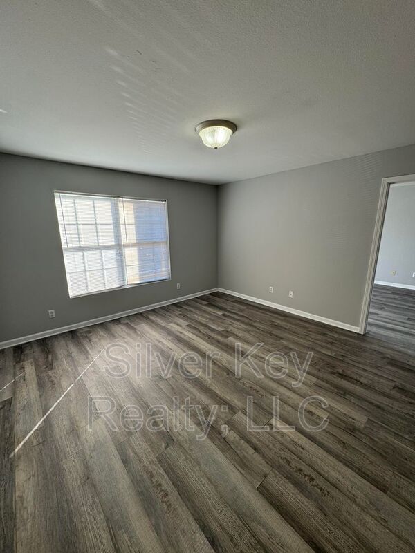 Photo - 250 Willow Creek Drive Unit 1