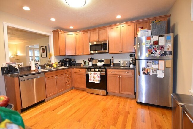 Photo - 23 Sawin St Unidad 23