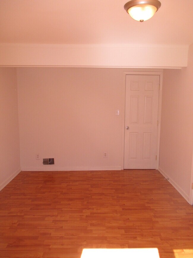 Photo - Fully Updated 2BR/1.5 BA Townhome in Pasad...