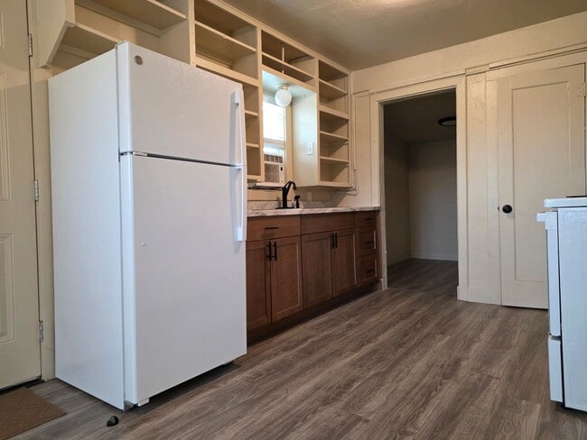 Photo - Cute 2 bedroom