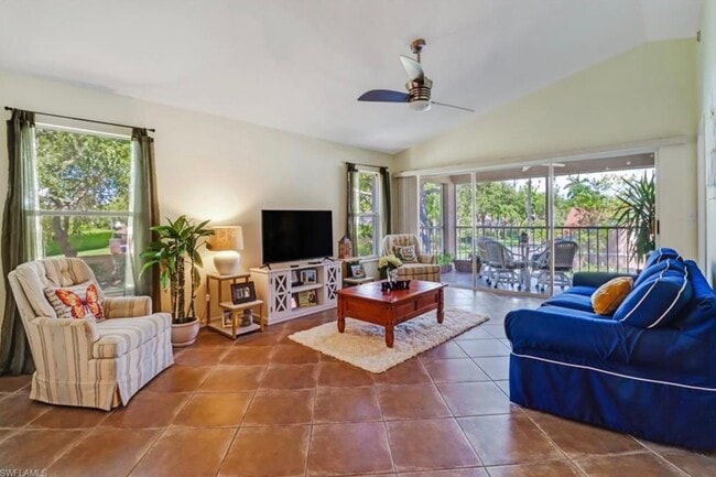 Photo - 9840 Luna Cir Unit 201