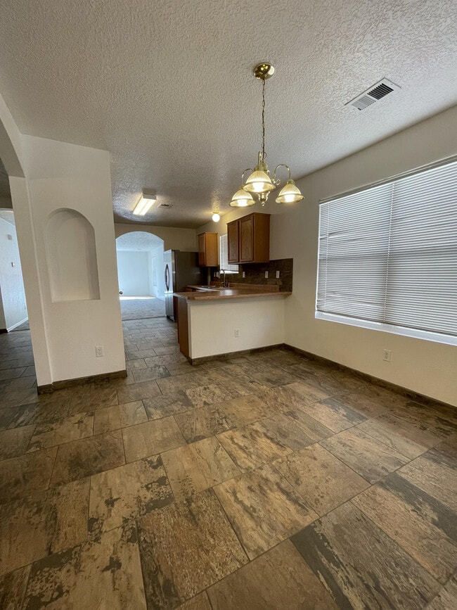 Photo - 3119 El Caballero Dr SW