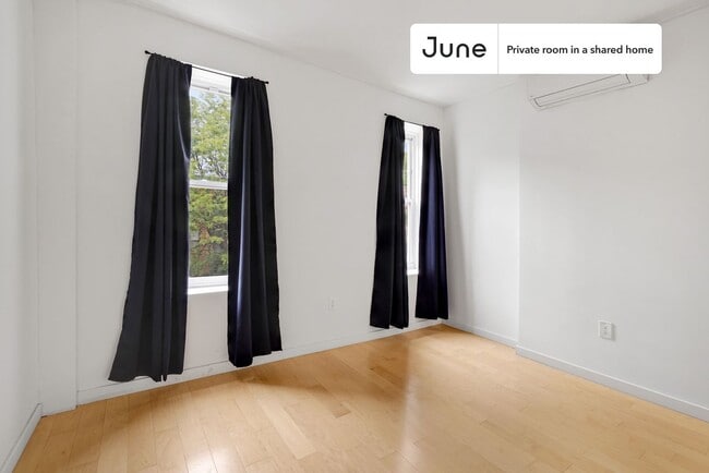 Photo - Room in Shared 4 bed/2 bath home Unit 3A